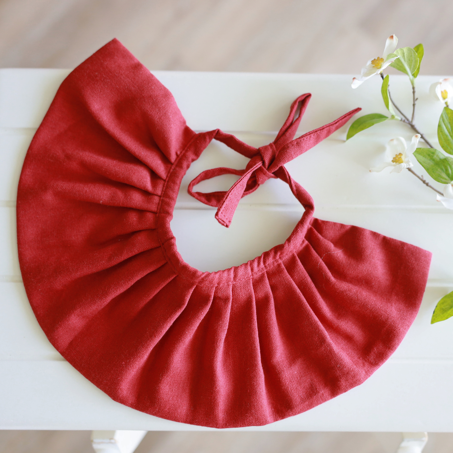 red dog mealtime bib for small fluffy dogs